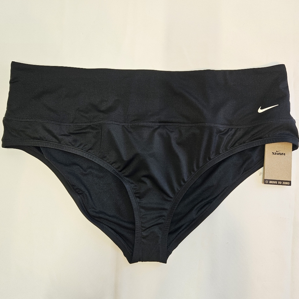 Nike Essential High Waist Bottom, Back Pocket Zip Size-3X NWT